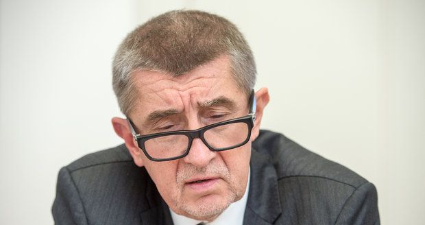 Chci vidět žádost o vydání za Čapí hnízdo, žádá Babiš. Asi na špatné adrese