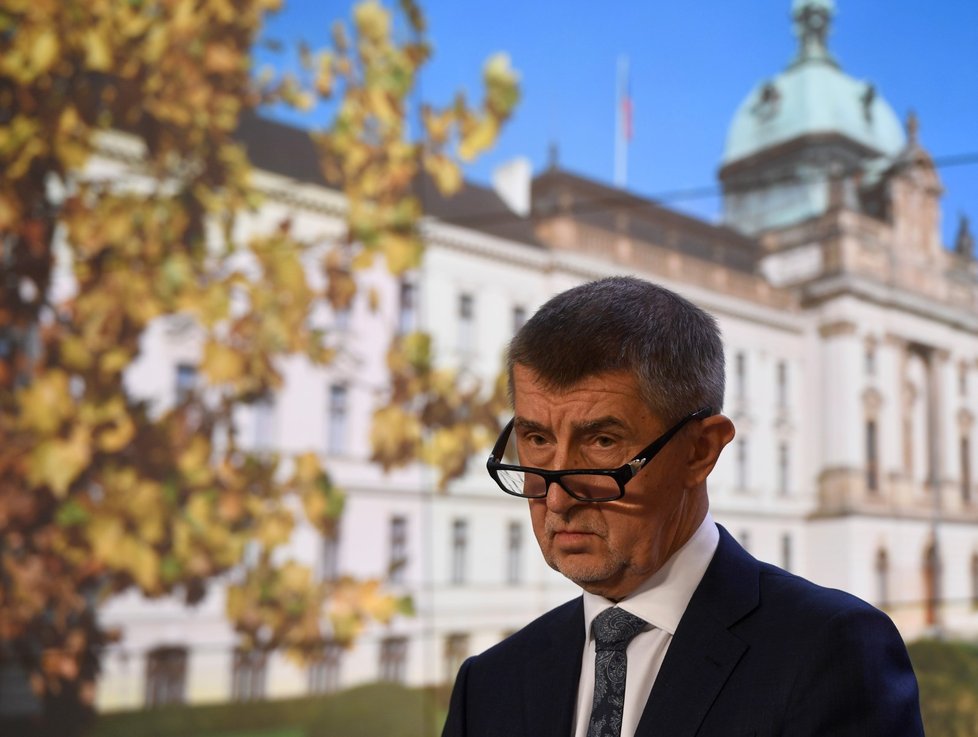 Premiér Andrej Babiš (ANO) na tiskové konferenci po jednání vlády (3.12.2018)