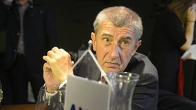 Vicepremiér Andrej Babiš ve volebním štábu hnutí ANO