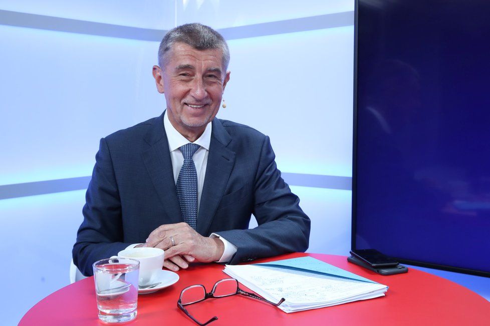 Exremiér Andrej Babiš ve studiu Blesku.