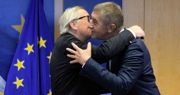 Babiš polibku od Junckera neunikl. A představil českou školku pro sirotky v Sýrii