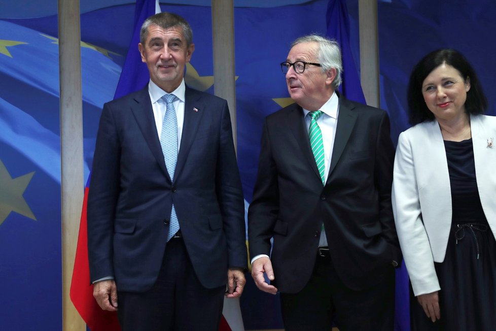 Babiš s Jean-Claudem Junckerem a Věrou Jourovou