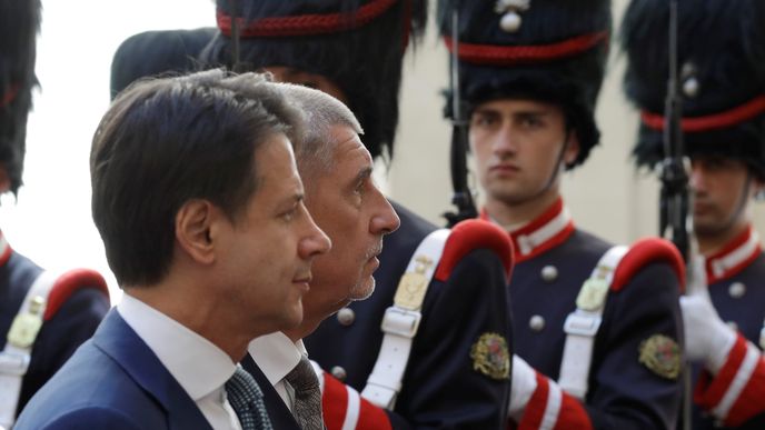 Italský premiér Giuseppe Conte a jeho český protějšek Andrej Babiš