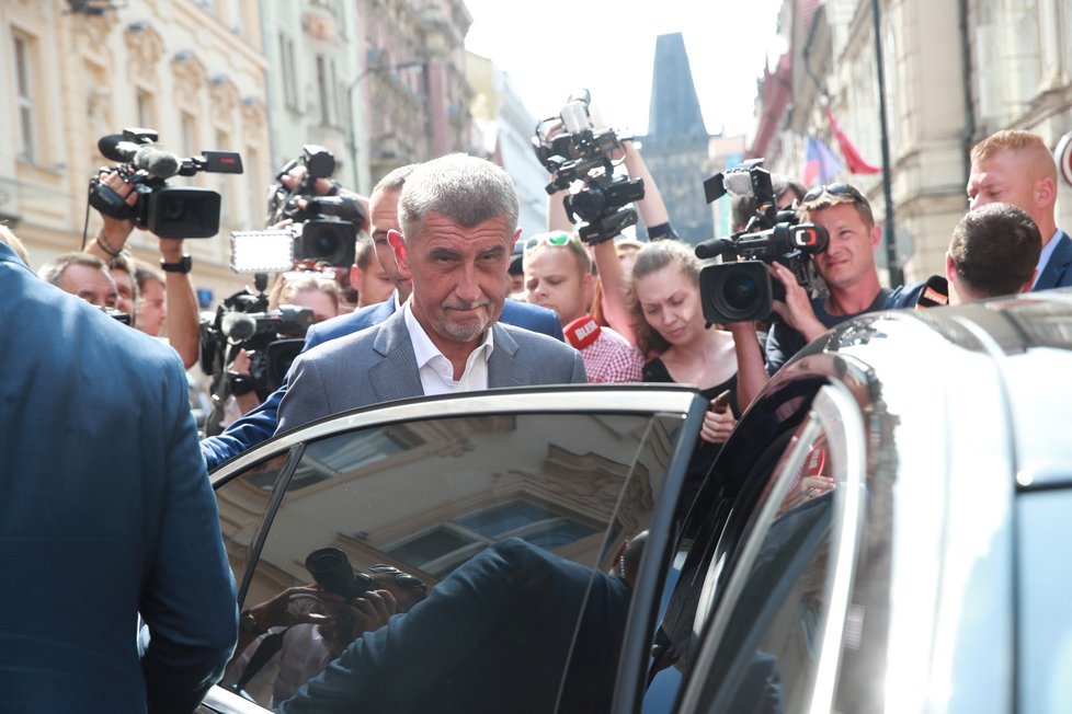 Premiér Andrej Babiš (ANO) po návštěvě předsednictva ČSSD