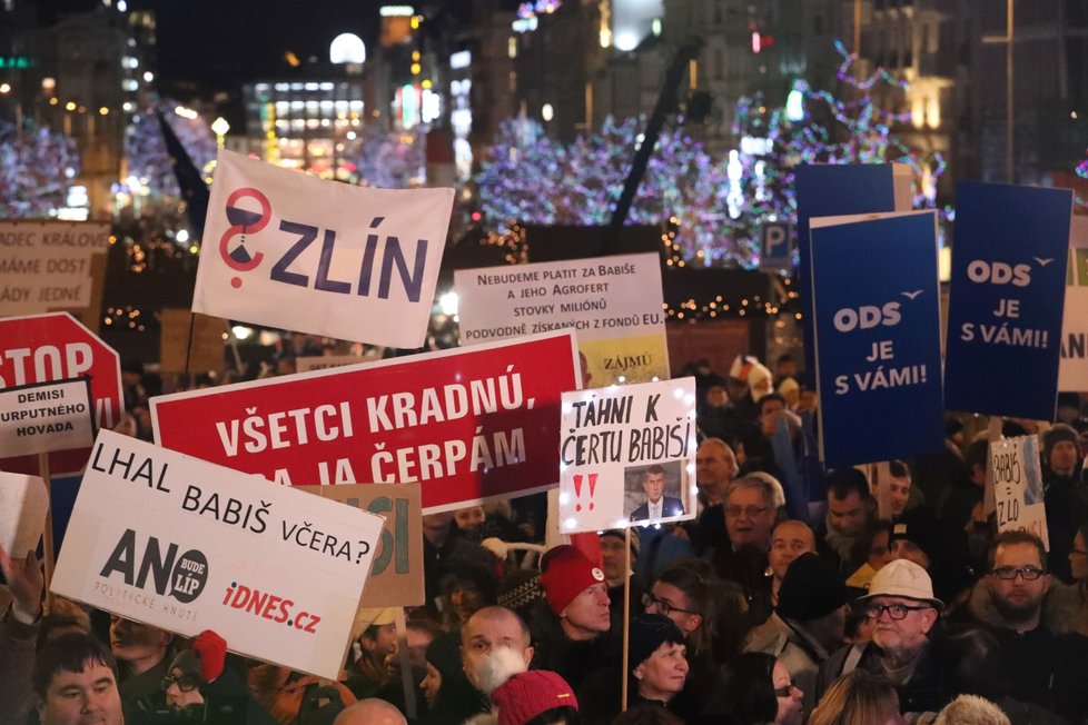 Demonstrace za odstoupení premiéra Andreje Babiše (10. 12. 2019)