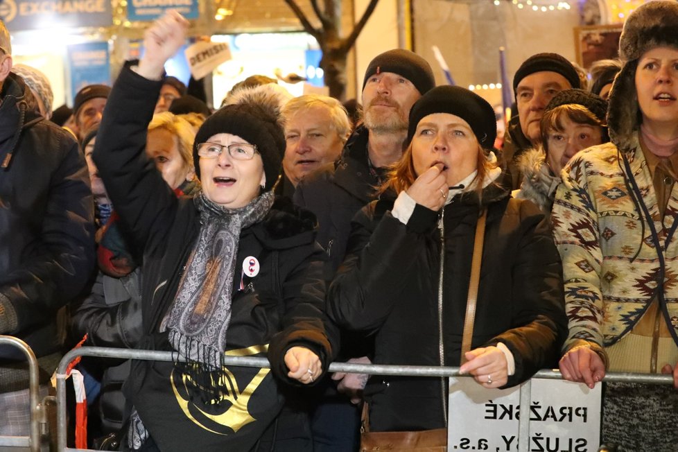 Demonstrace na Václavském náměstí za odstoupení premiéra Andreje Babiše (10. 12. 2019)