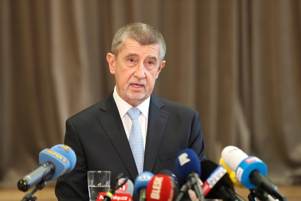 Expremiér Andrej Babiš (ANO) v Průhonicích poté, co soud rozhodl o jeho nevině (9.1.2023)