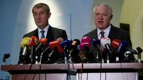 Premiér Andrej Babiš (ANO) ve Sněmovně promluvil o kauze Čapí hnízdo. Přidal se i Jaroslav Faltýnek.