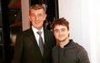 Premiér Andreje Babiš a jeho syn Frederik se v listopadu 2019 potkali v Praze s představitelem Harryho Pottera, hercem Danielem Radcliffem.