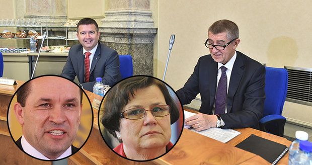 Babiš pro Blesk: „O důvěru si neřeknu.“ Zmínil nebe a smetl Hamáčkovo ultimátum