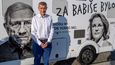 Expremiér Andrej Babiš (ANO) tasil v kampani obytňák a koláčky