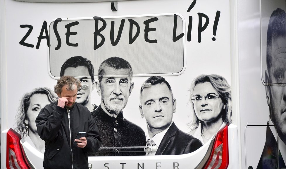 Expremiér Andrej Babiš (ANO) na cestách za svými voliči