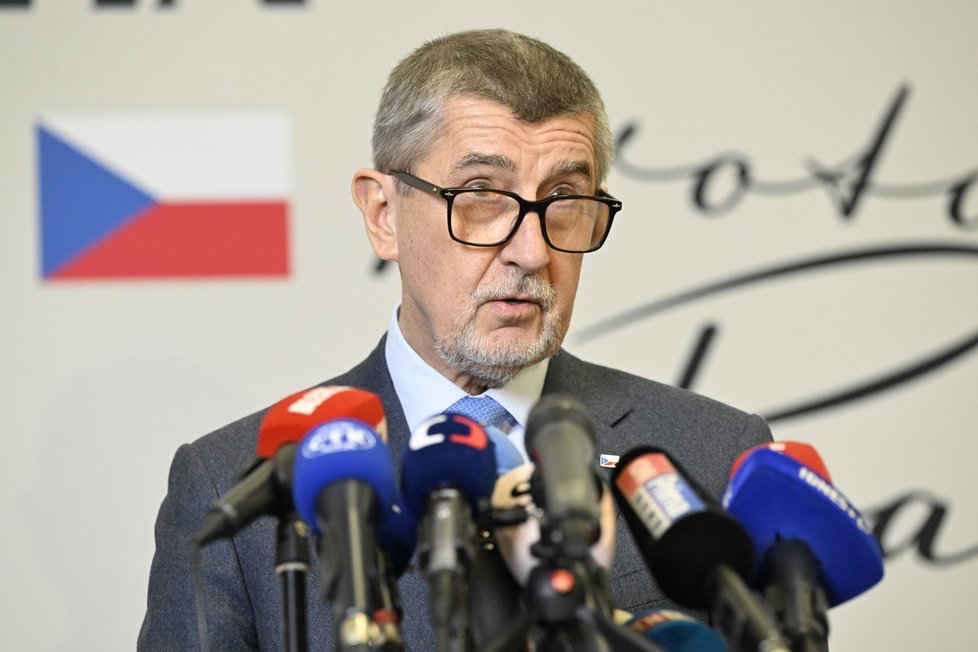 Kandidát na prezidenta Andrej Babiš (ANO) na mimořádné tiskové konferenci kvůli výhružkám (24.1.2023)