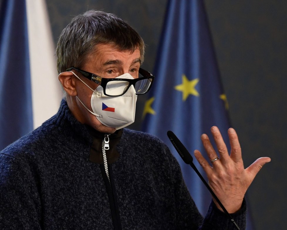 Premiér Andrej Babiš (ANO) na tiskové konferenci po jednání s ministry a hejtmany (13.2.2021) Premiér Andrej Babiš (ANO) na tiskové konferenci po jednání s ministry a hejtmany (13.2.2021)