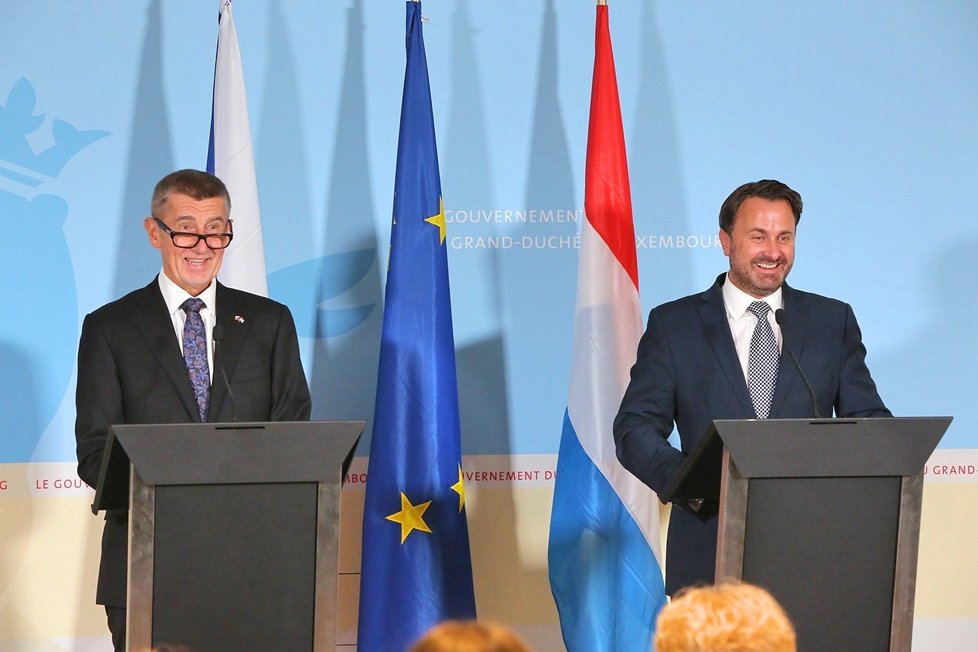 Premiér Andrej Babiš (ANO) s lucemburským premiérem Xavierem Bettelem (8. 11. 2019)