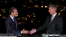 Francouzský prezident Emmanuel Macron a český premiér Andrej Babiš (ANO) (26. 10. 2018)