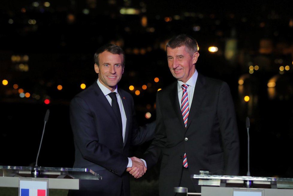 Francouzský prezident Emmanuel Macron a český premiér Andrej Babiš (ANO) (26. 10. 2018)