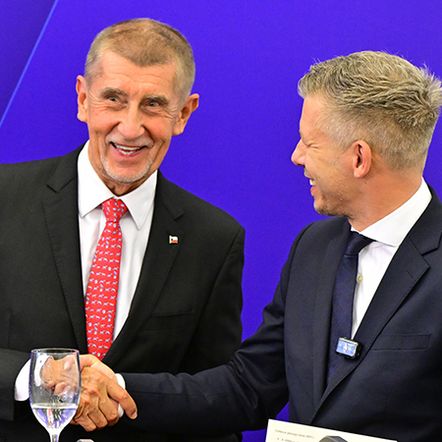 Magyar odtajní dokumenty StB: Bude v nich Babiš? Podcast Világoš mapuje i lov na Orbánovy biliony Magyar odtajní dokumenty StB: Bude v nich Babiš? Podcast Világoš mapuje i lov na Orbánovy biliony