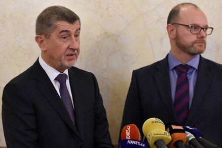 Babiš uvádí nové ministry. Chtějí si došlápnout na inkluzi, soukromé školy i potraviny