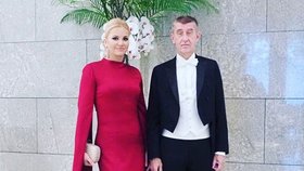 Premiér Andrej Babiš s manželkou Monikou na ceremoniálu k uvedení císaře Naruhita na trůn (22.10.2019)