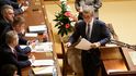 Andrej Babiš při proslovu v Poslanecké sněmovně. Opozice vyvolala hlasování o nedůvěře vládě ( 23. 11. 2018)