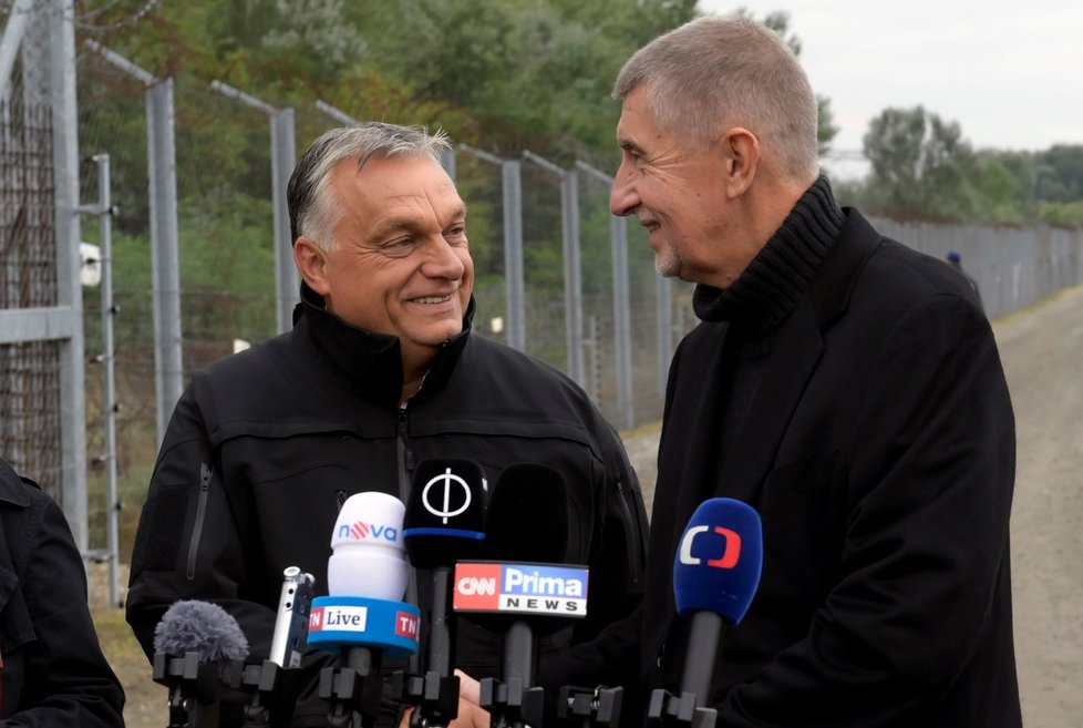Maďarský premiér Viktor Orbán a český premiér Andrej Babiš během návštěvy Babiše v Maďarsku (22. 9. 2021)