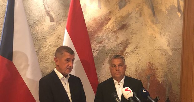 Babiš jednal nečekaně s maďarským premiérem Orbánem. Chtějí schůzku V4 