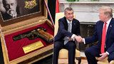 Unikátní pistole k 100. výročí republiky se prodala za 650 tisíc. Stejnou dal Babiš Trumpovi