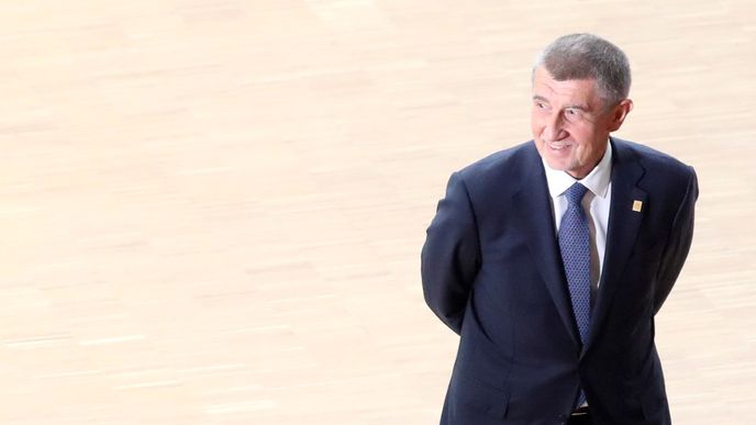 Premiér Andrej Babiš (ANO) na summitu v Bruselu (30.6.2019)