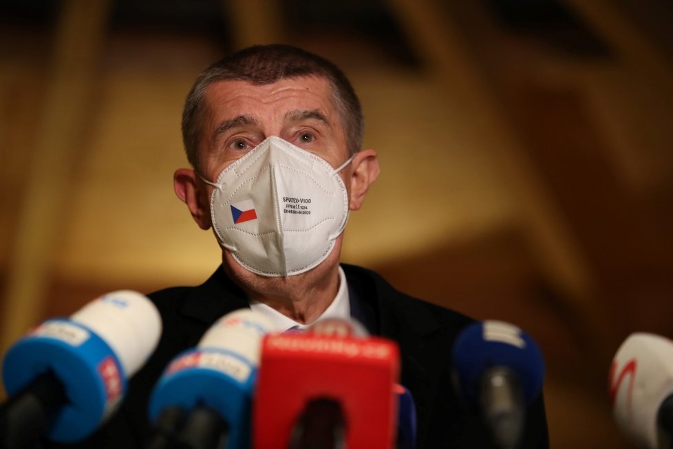 Premiér v demisi Andrej Babiš (ANO) po setkání s prezidentem Milošem Zemanem v ÚVN (15. 11. 2021)