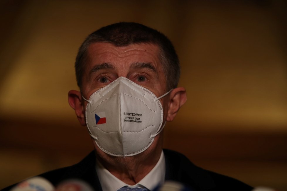 Premiér v demisi Andrej Babiš (ANO) po setkání s prezidentem Milošem Zemanem v ÚVN (15. 11. 2021)