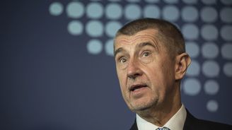 Babiš stáhl žalobu na bývalého agenta StB. Ten tvrdil, že premiér donášel tajné službě