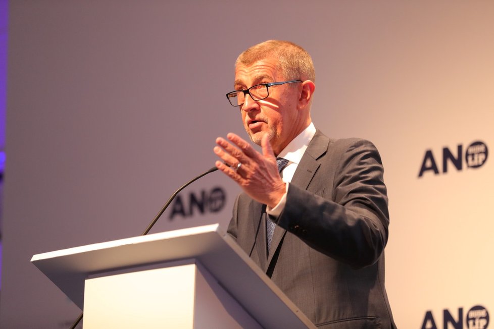 Andrej Babiš s projevem před delegáty pátého volebního sněmu hnutí ANO (17. 2. 2019)