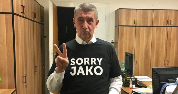 Za „šaškárnu a prasárnu“ musí Babiš říct Sněmovně sorry. Už je připraven