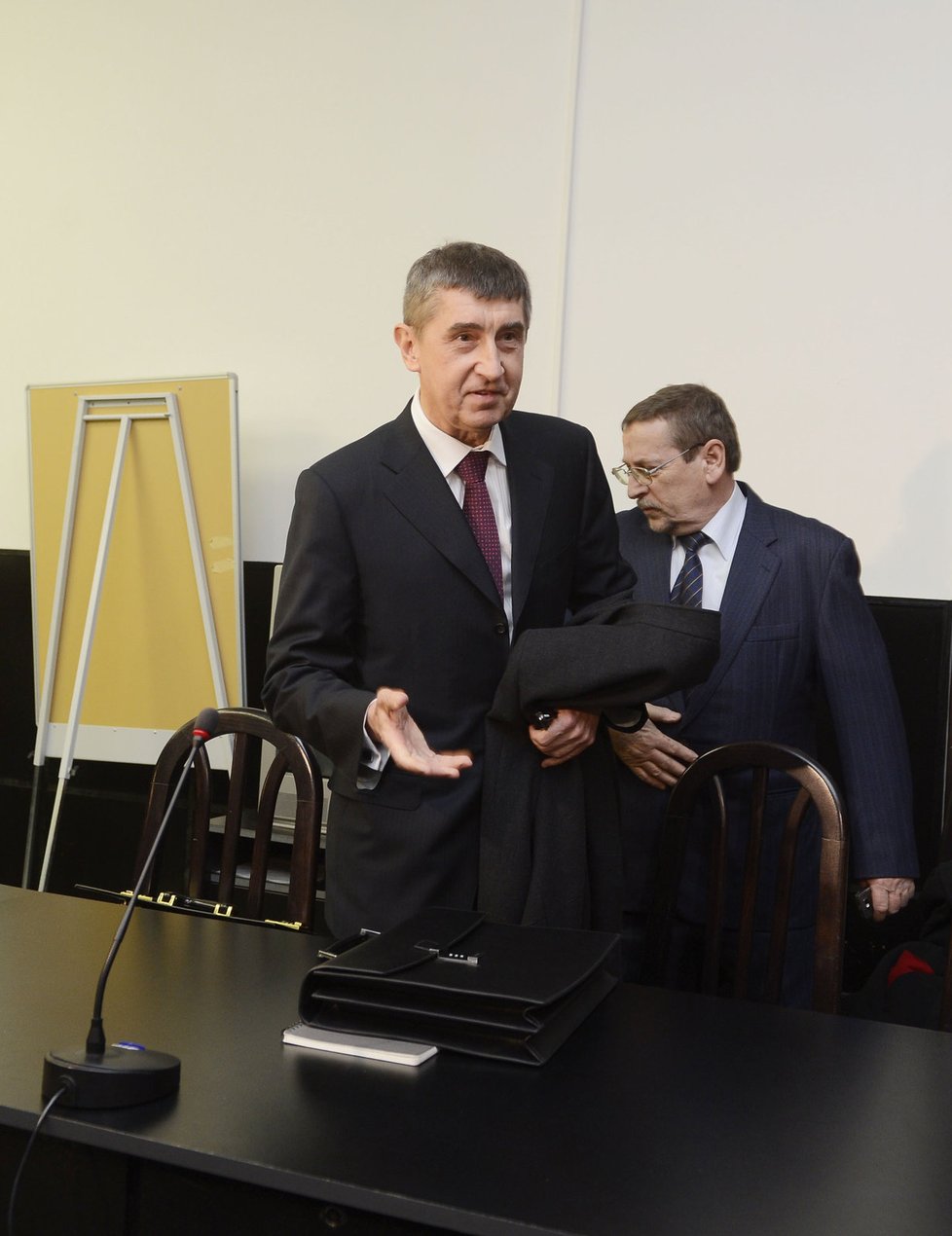 Andrej Babiš před slovenskými soudy kvůli kauze StB v roce 2014