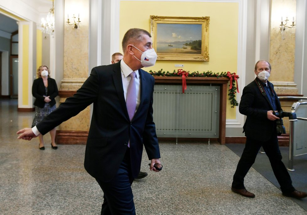 Premiér v demisi Andrej Babiš (ANO) ve Strakově akademii (30. 11. 2021)