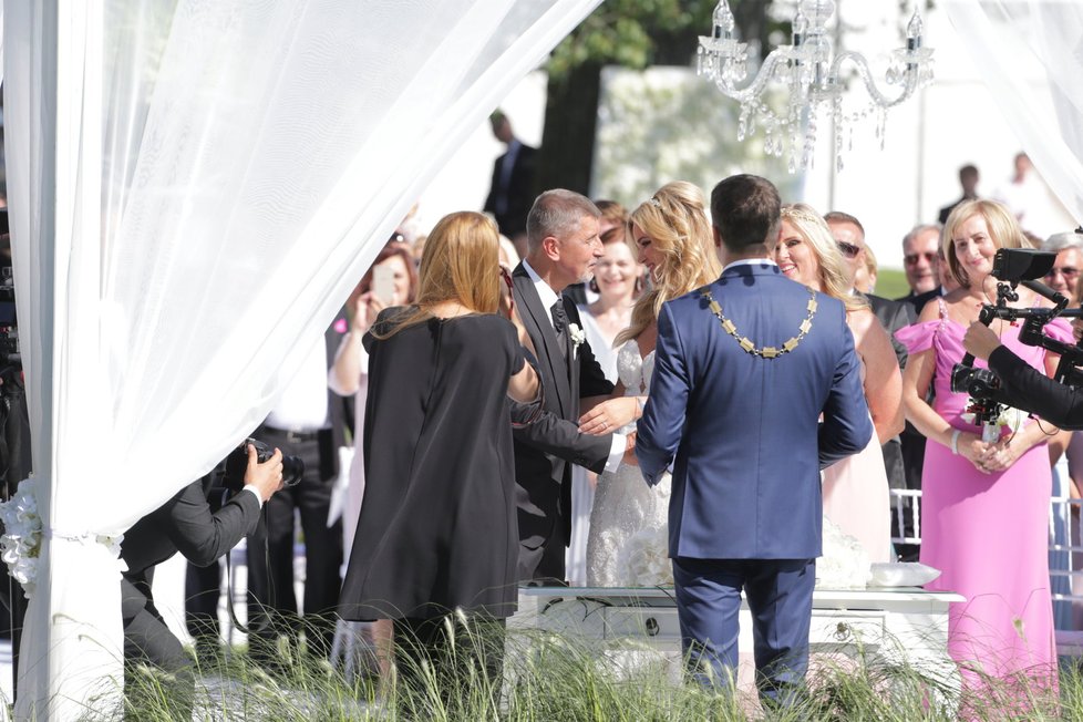 Premiér Andrej Babiš (ANO) se na Čapím hnízdě ženil.