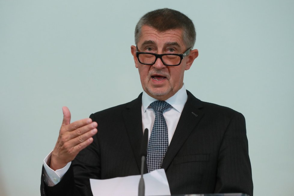 Premiér Andrej Babiš odmítá přijmout pakt OSN o migraci, vadí mu nejasné rozdělování legálních a nelegálních migrantů.