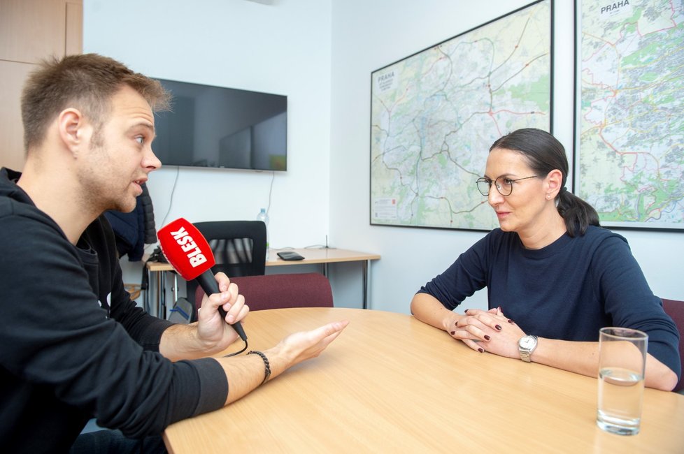 První místopředsedkyně ODS Alexandra Udženija při rozhovoru pro Blesk Zprávy (16. 11. 2018)