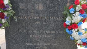 Premiér Andrej Babiš navštívil při příležitosti návštěvy USA i pomník TGM ve Washingtonu DC