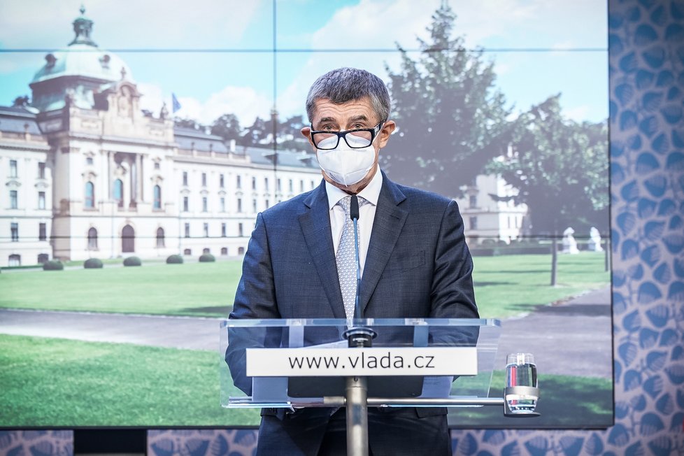 Předseda vlády Andrej Babiš (ANO) na tiskové konferenci po jednání vlády (21.10.2020)