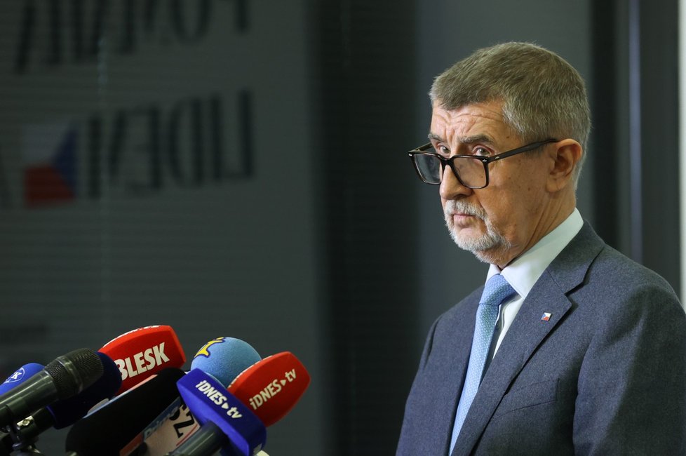 Kandidát na prezidenta Andrej Babiš (ANO) na mimořádné tiskové konferenci kvůli výhružkám (24.1.2023)