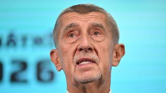 Volby ONLINE: Babiš si postěžoval na kampaň i média, STAN slaví, Macinka přiznal neúspěch Volby ONLINE: Babiš si postěžoval na kampaň i média, STAN slaví, Macinka přiznal neúspěch