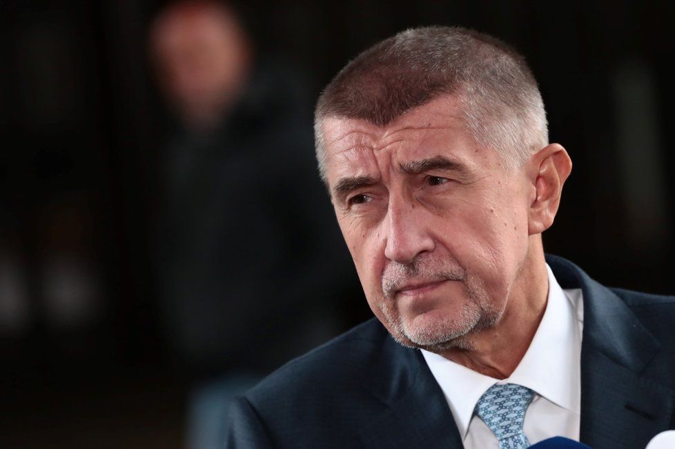 Šéf hnutí ANO Andrej Babiš po schůzce s prezidentem Milošem Zemanem na Hradě (14. 9. 2017)