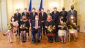 Ministři vlády Andreje Babiše (ANO) u prezidenta Miloše Zemana v Lánech v polovině letošního roku. Od roku 2018 se vyměnila zhruba půlka ministrů.