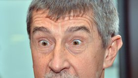 Babiš si nechal narůst bradku