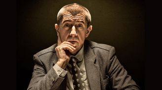Proč Babiše za ty dluhopisy nestíhají? Proč Babiše za ty dluhopisy nestíhají?