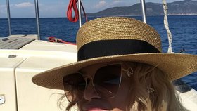 Monika Babišová si se synem Frederikem prodloužila dovolenou v Chorvatsku. Její druhou část tráví především na lodi (červenec 2020)