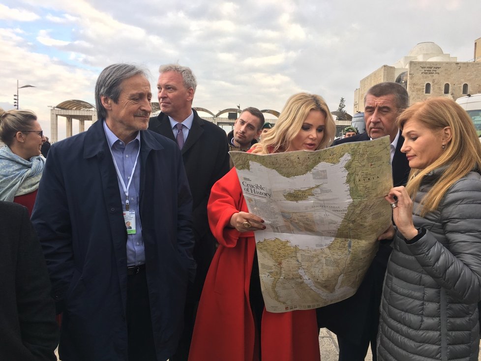 Únor 2019: Andrej Babiš s manželkou Monikou navštívili Staré město v Jeruzalému.
