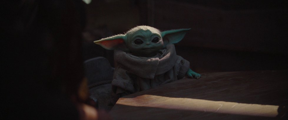 Baby Yoda je novým miláčkem všech fandů Star Wars.